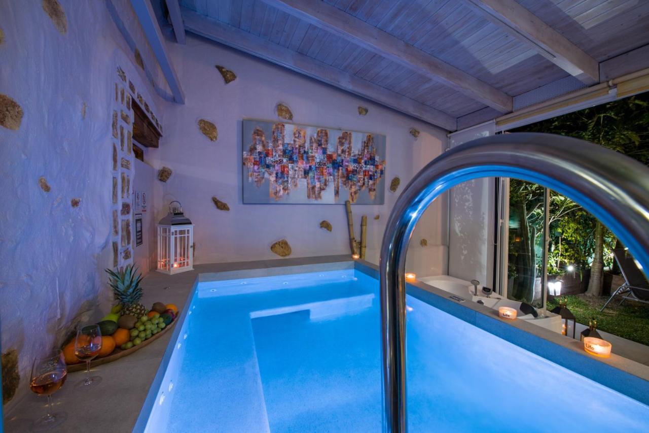 Splantzia - Heated Pool - Garden Villaer