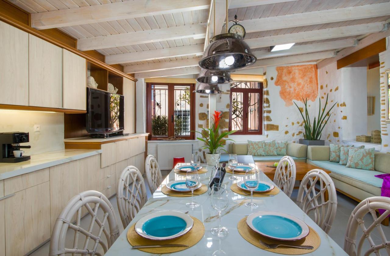 Splantzia - Heated Pool - Garden Villaer